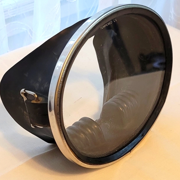 ❤ VINTAGE SCUBA DIVING MASK - Picture 1 of 14